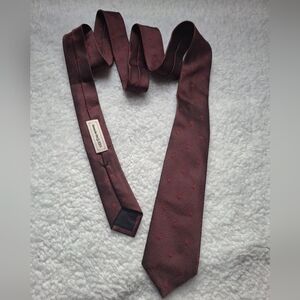 Alexander McQueen Burgundy Tie with Red Skull Accents